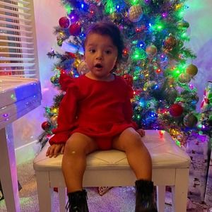 Meet your Posher, Itzel